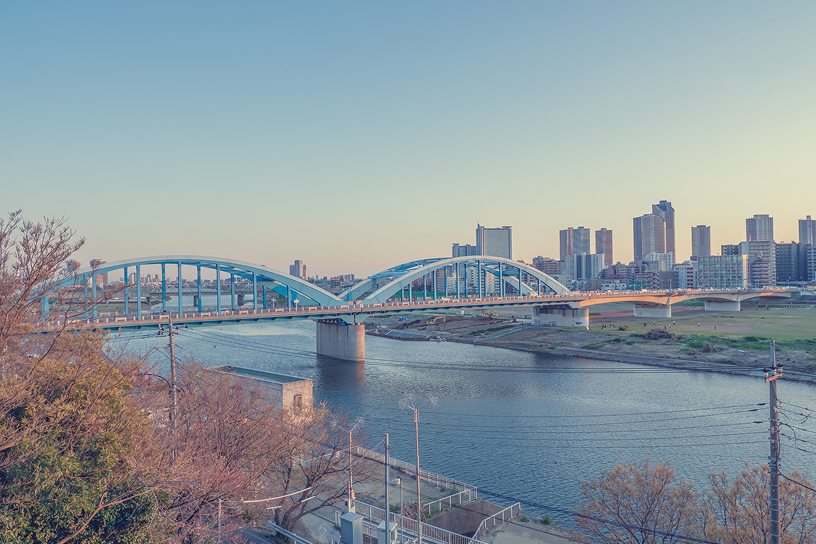 東上(トウガミ)工業として東京都大田区に開業