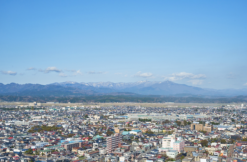 東上(トウガミ)工業として東京都大田区に開業